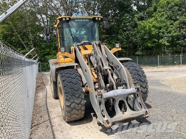Volvo L90G Фронтальные погрузчики