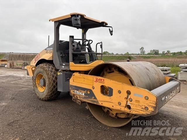 Volvo SD115B Грунтовые катки
