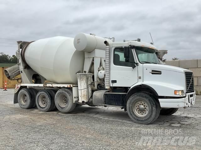 Volvo VHD Специальные грузовики