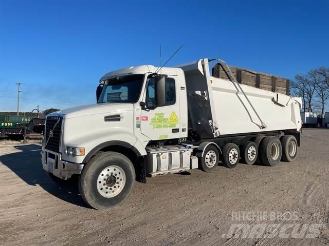 Volvo VHD Грузовики-Самосвалы