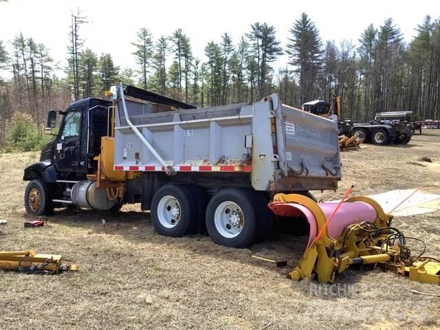 Volvo VHD Грузовики-Самосвалы