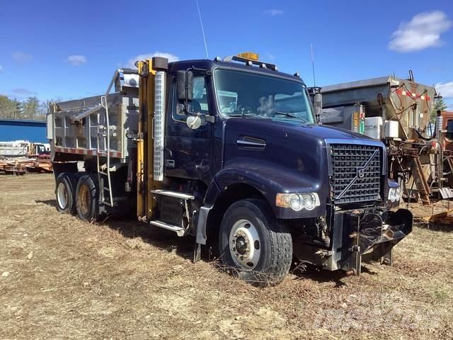 Volvo VHD Грузовики-Самосвалы