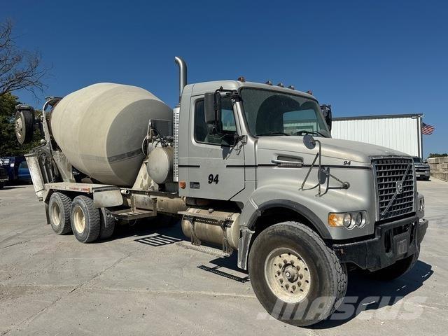 Volvo VHD Специальные грузовики