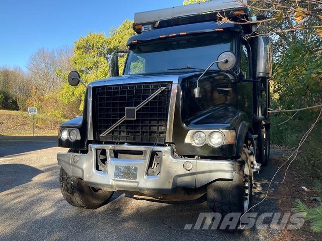 Volvo VHD Грузовики-Самосвалы