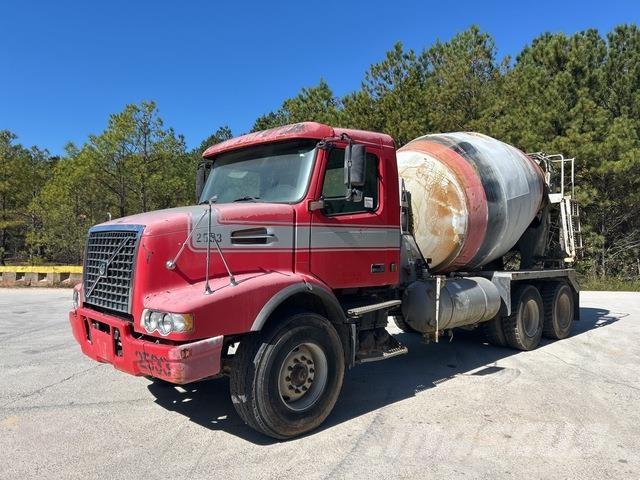 Volvo VHD64B Специальные грузовики