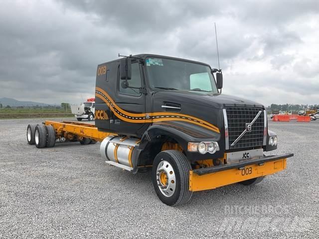Volvo VHD64F Кабины