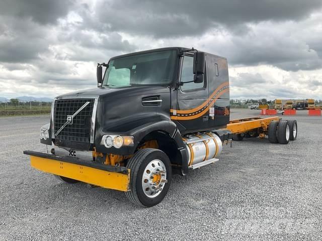 Volvo VHD64F Кабины