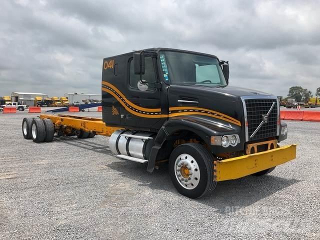 Volvo VHD64F Кабины