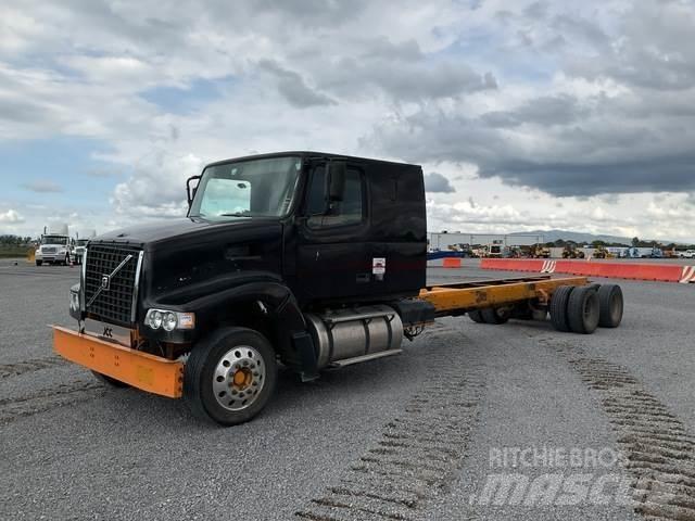 Volvo VHD64F Кабины