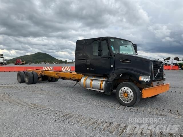 Volvo VHD64F Кабины