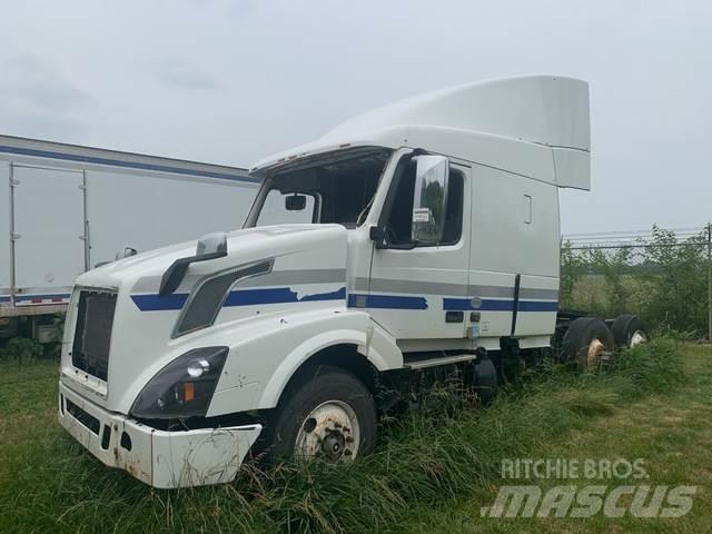 Volvo VN Седельные тягачи