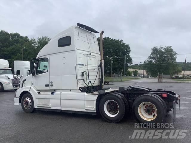 Volvo VNL Седельные тягачи