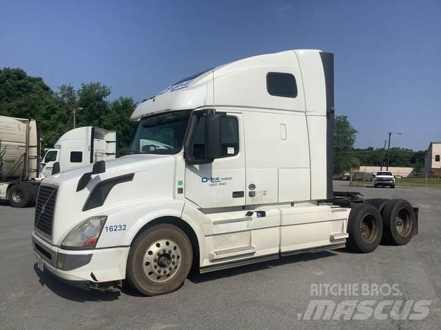 Volvo VNL Седельные тягачи