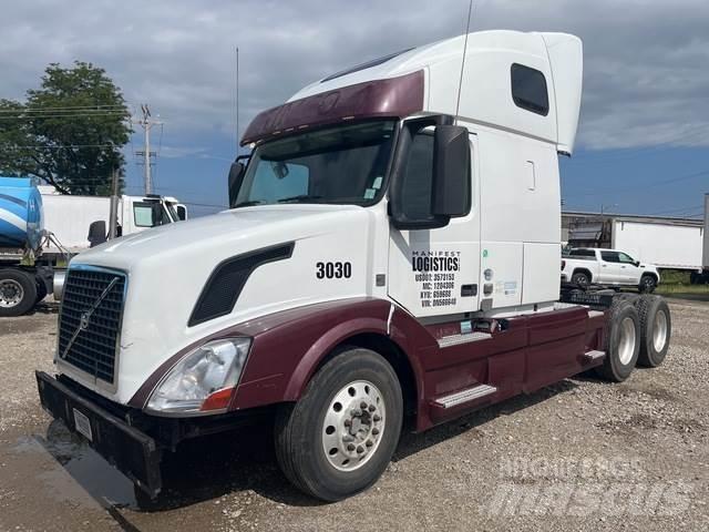 Volvo VNL Седельные тягачи
