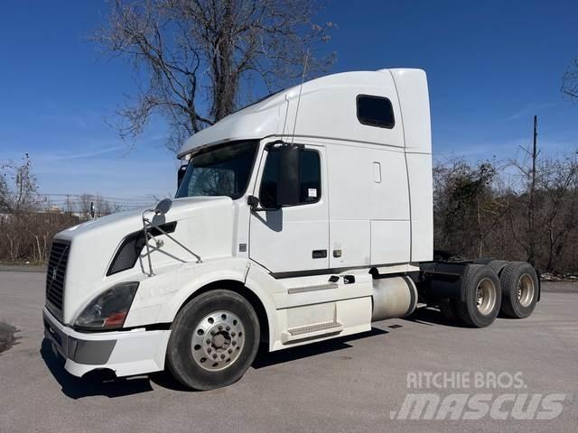 Volvo VNL Седельные тягачи