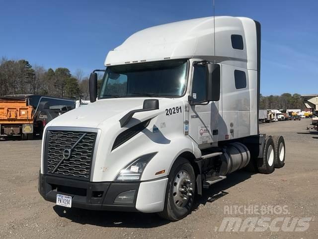 Volvo VNL Седельные тягачи