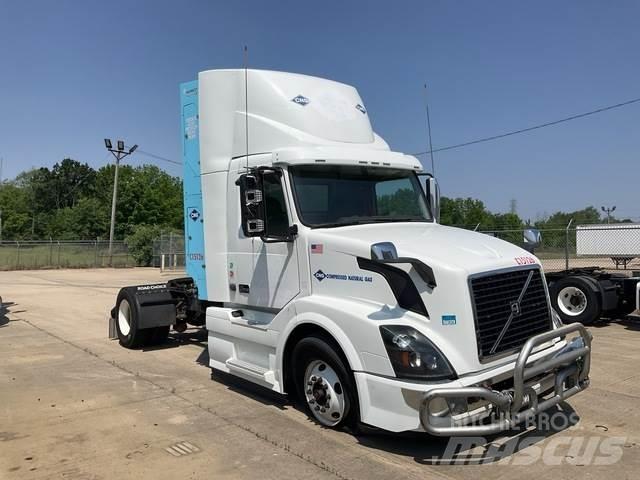 Volvo VNL Седельные тягачи
