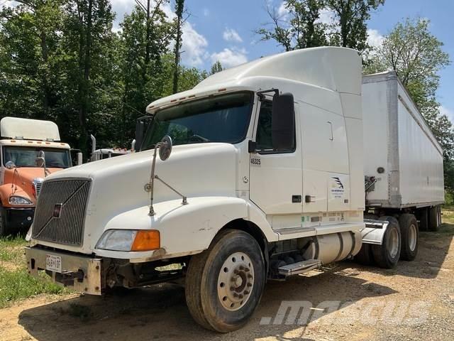 Volvo VNL Седельные тягачи