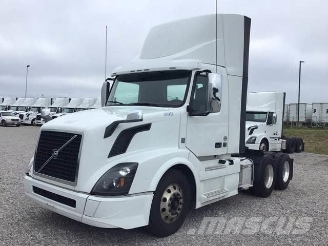 Volvo VNL Седельные тягачи