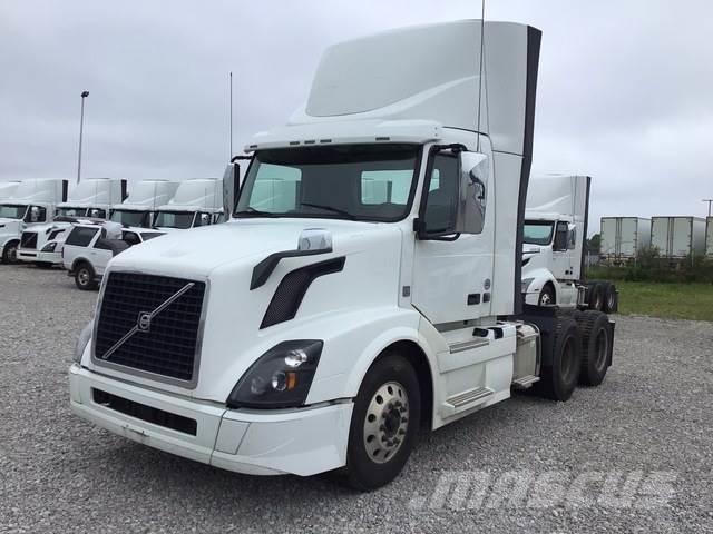 Volvo VNL Седельные тягачи