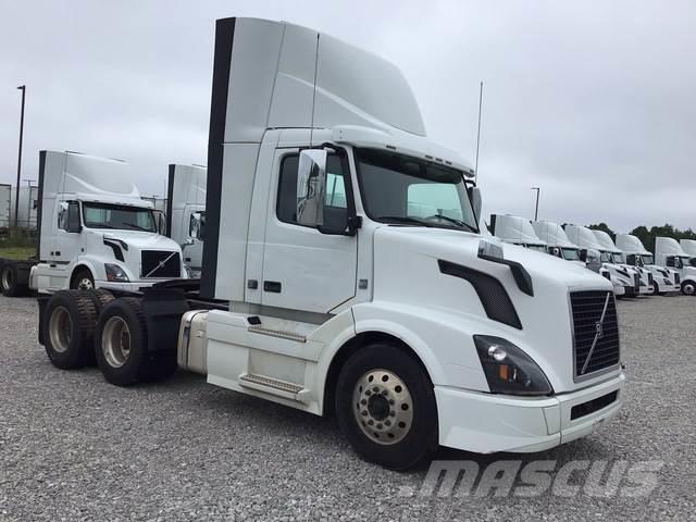 Volvo VNL Седельные тягачи