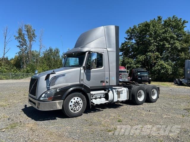 Volvo VNL Седельные тягачи