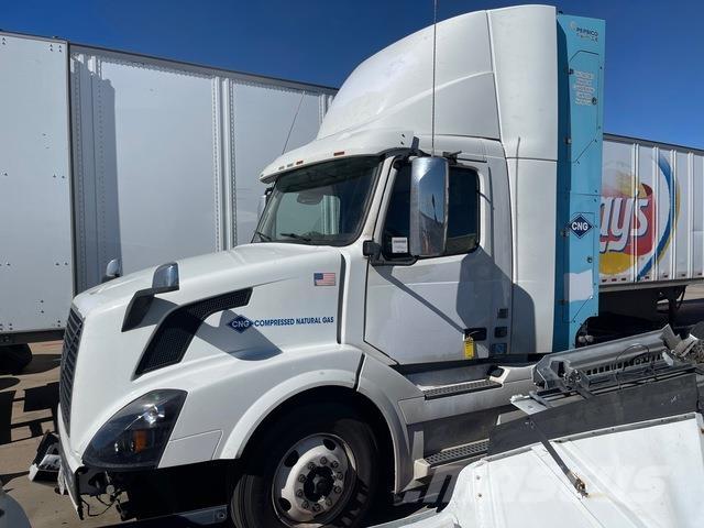 Volvo VNL Седельные тягачи