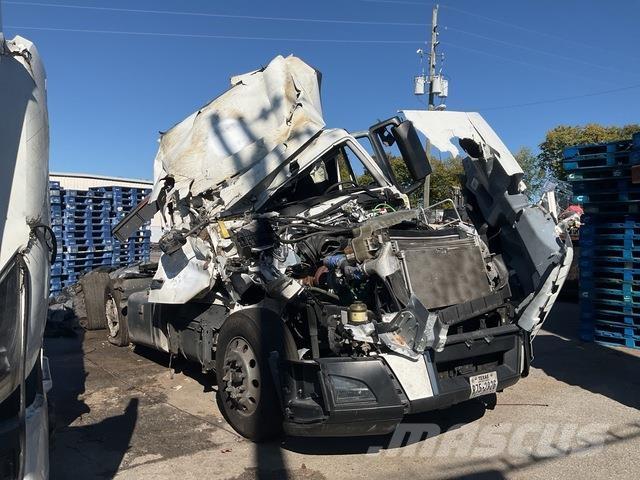 Volvo VNL Седельные тягачи