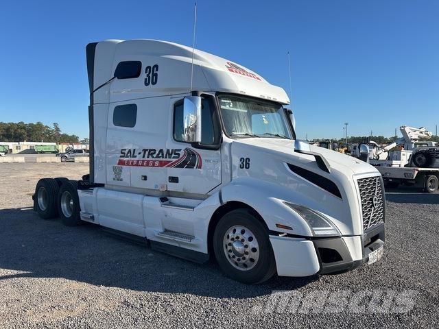 Volvo VNL Седельные тягачи