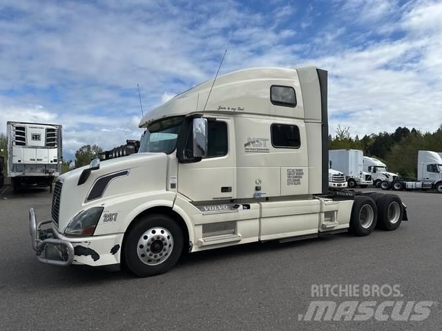 Volvo VNL 780 Седельные тягачи
