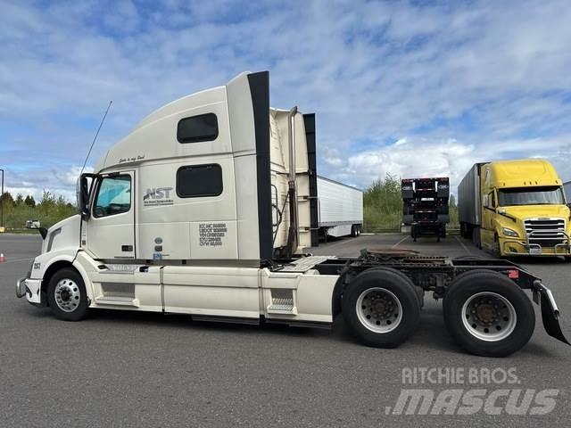 Volvo VNL 780 Седельные тягачи