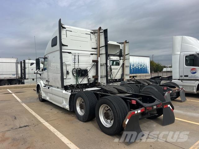 Volvo VNL64T Седельные тягачи