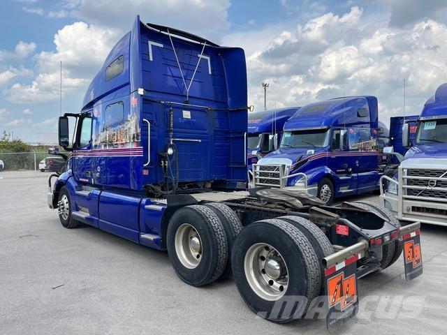 Volvo VNL760 Седельные тягачи