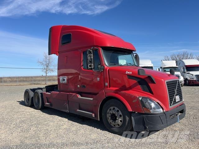 Volvo VNL780 Седельные тягачи