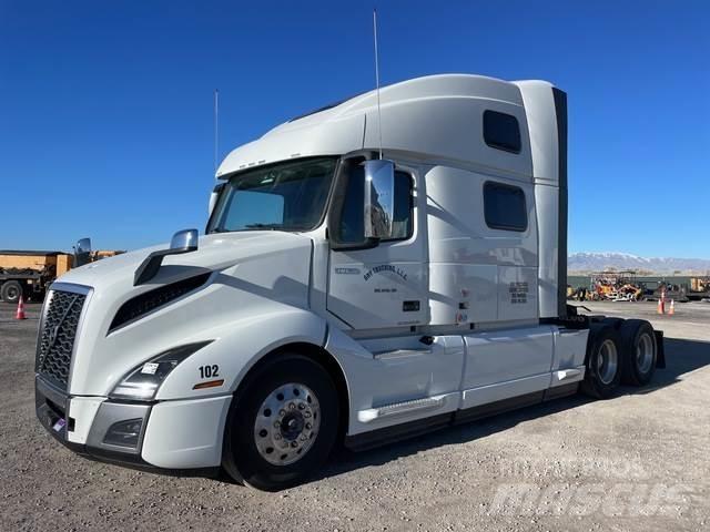 Volvo VNL860 Седельные тягачи
