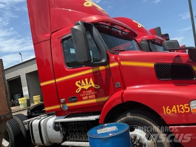 Volvo VNM Седельные тягачи