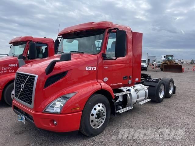 Volvo VNR Седельные тягачи