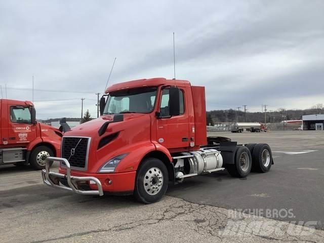 Volvo VNR Седельные тягачи