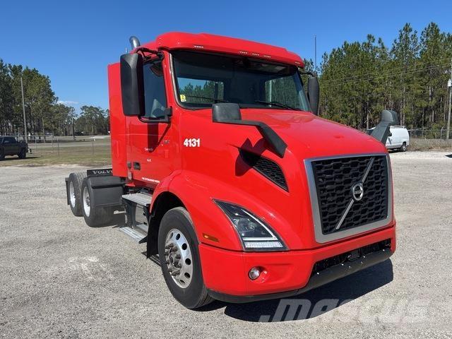 Volvo VNR Седельные тягачи