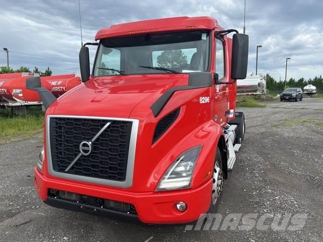Volvo VNR Седельные тягачи