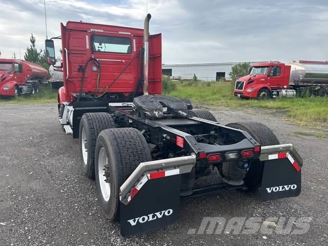 Volvo VNR Седельные тягачи