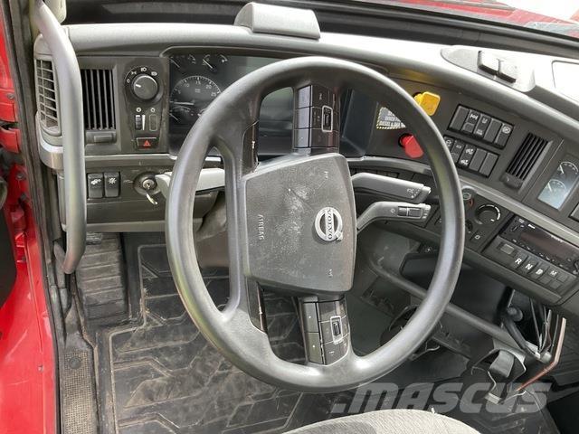 Volvo VNR Седельные тягачи