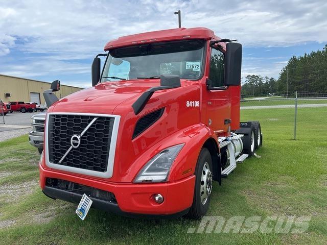 Volvo VNR Седельные тягачи