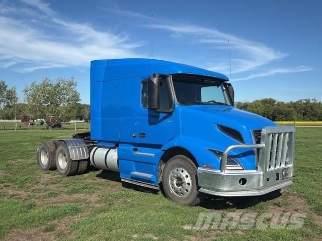 Volvo VNR Седельные тягачи