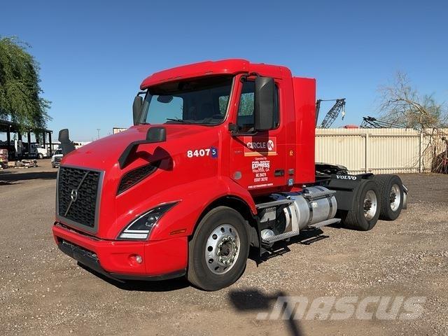 Volvo VNR Седельные тягачи