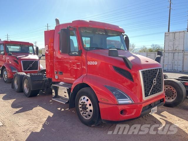 Volvo VNR Седельные тягачи