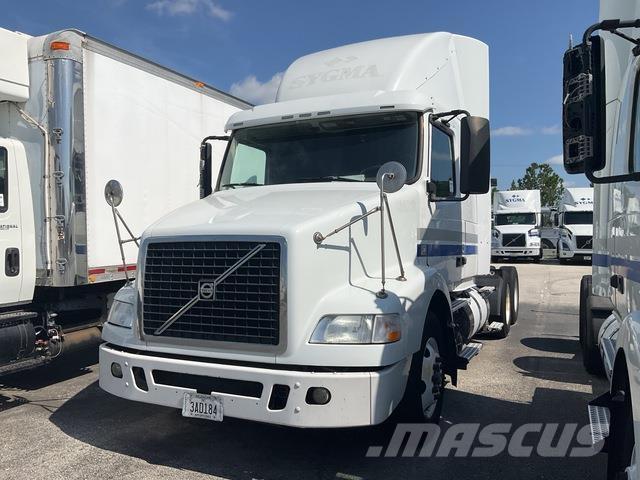 Volvo VNR64T Седельные тягачи