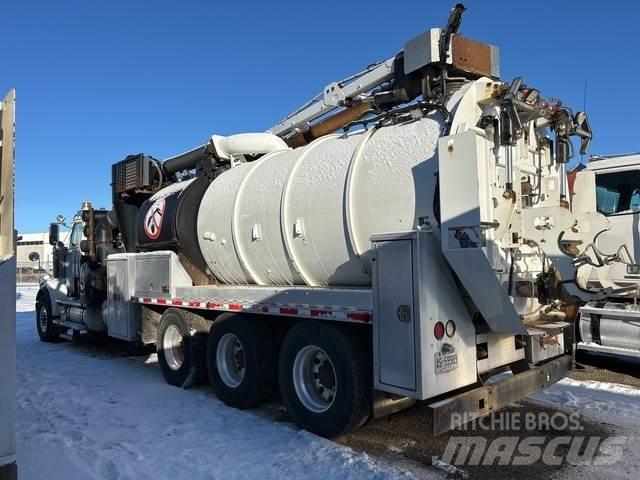 Western Star  Гусеничные экскаваторы