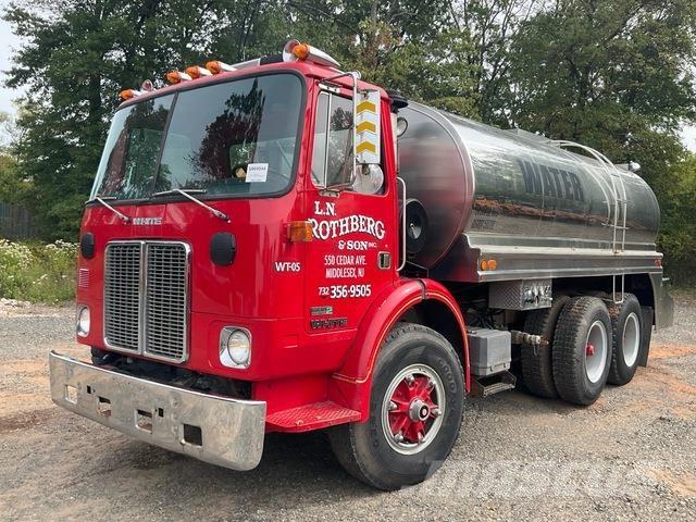 White  Поливочные машины