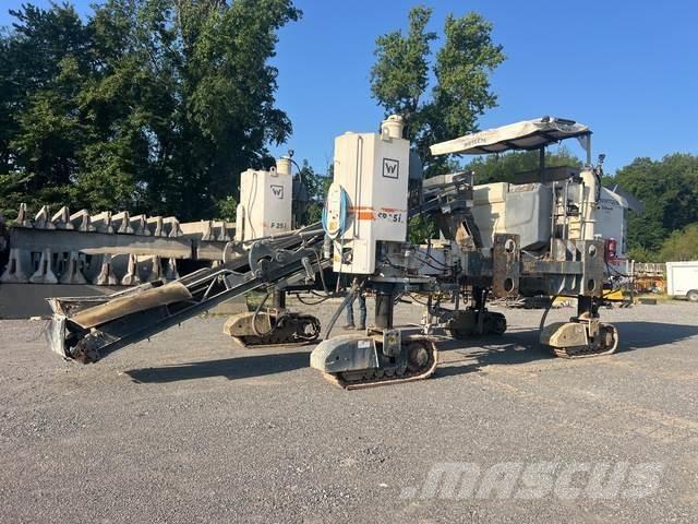 Wirtgen SP25i Бетоноукладчики